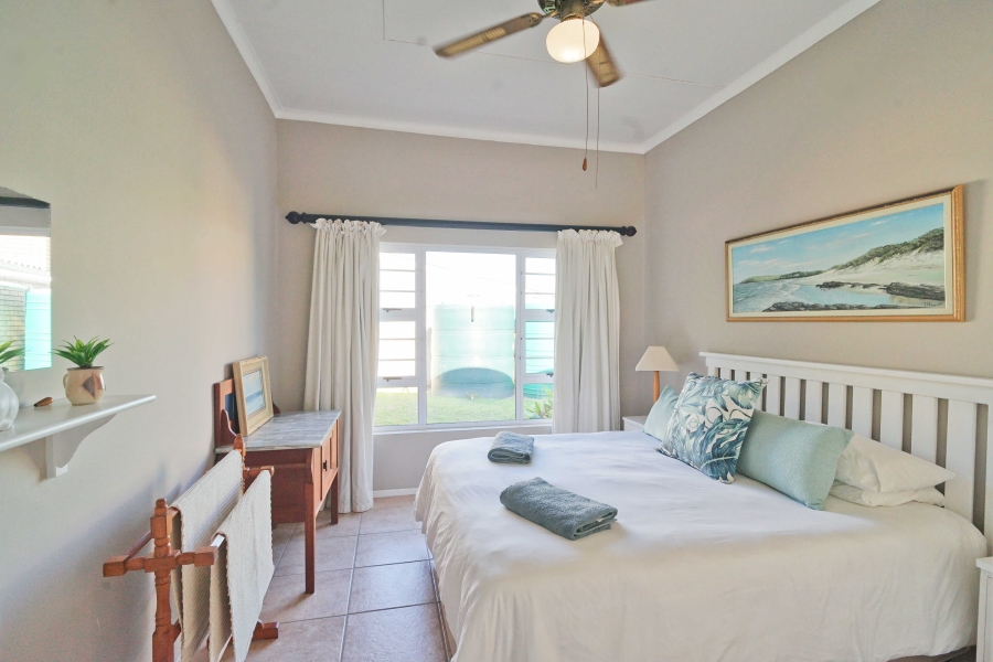 5 Bedroom Property for Sale in Kaysers Beach Eastern Cape